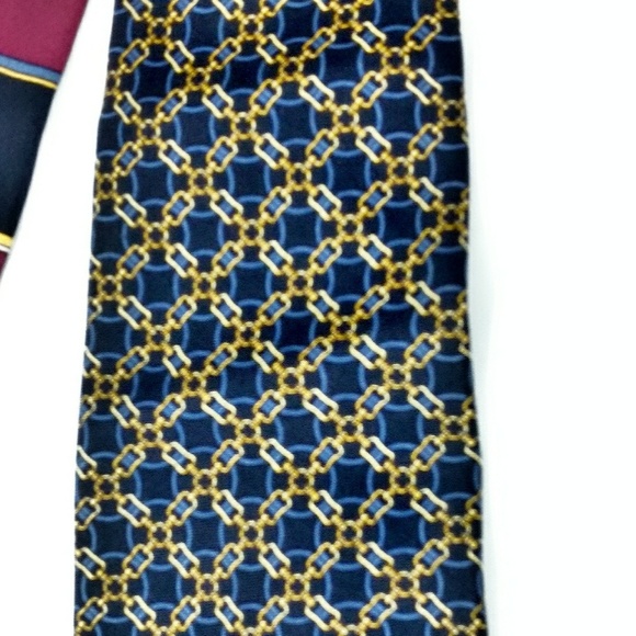 Vintage Gucci Chain Pattern Italian Silk Tie - Picture 7 of 7